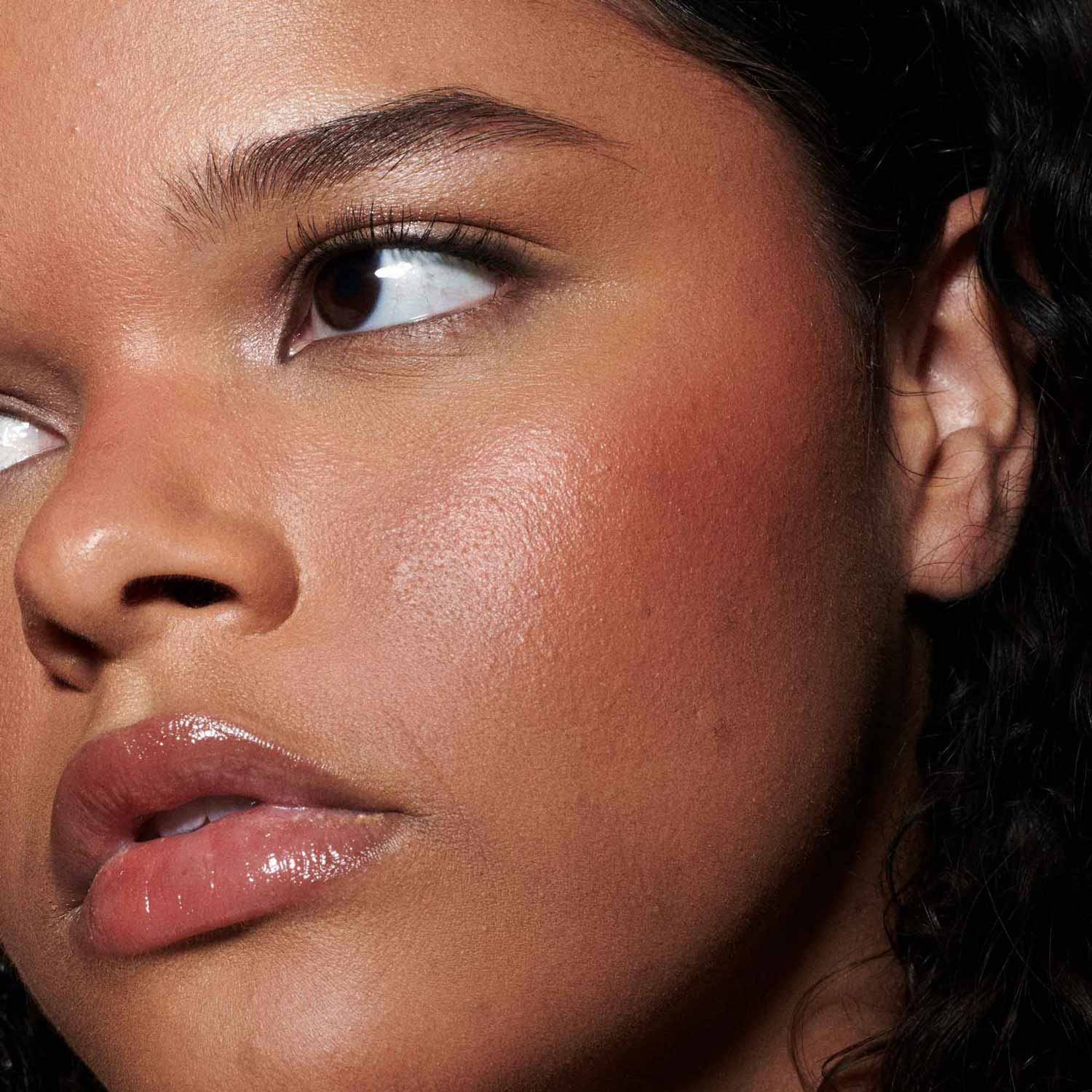 STROBE BEAM LIQUID BLUSH (BLUSH LÍQUIDO)